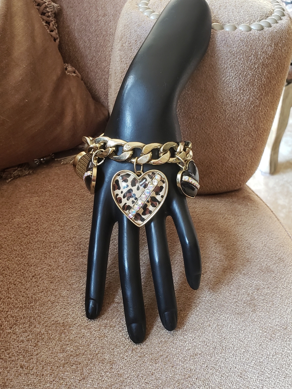 Betsey Johnson Chunky  Leopard Heart Charm Bracelet with AB Crystal Accent